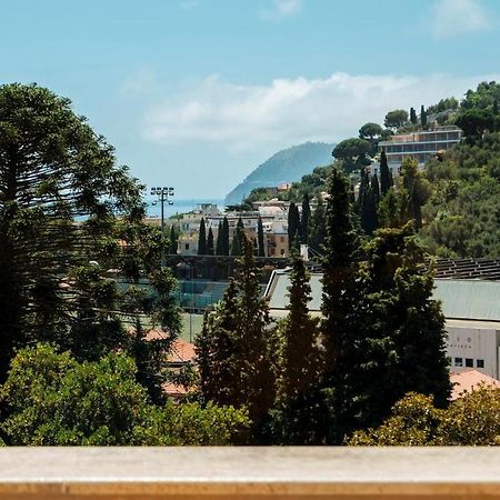 Parco Villa Fiske 2 Alassio Exterior photo
